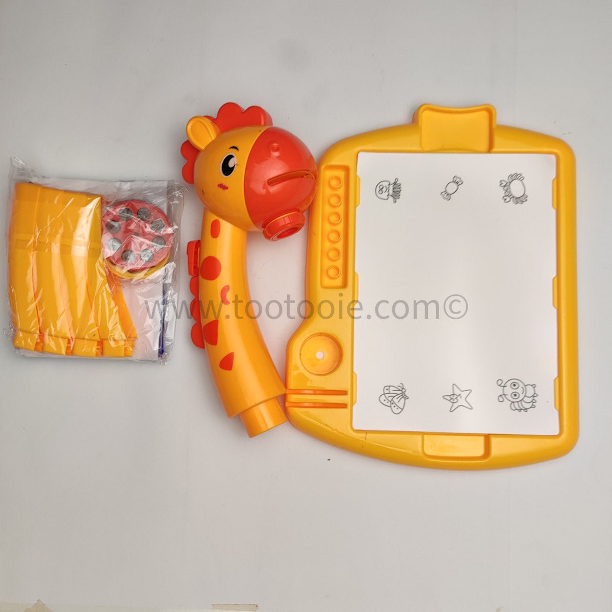 Trace and Draw Art Cartoon Giraffe Design