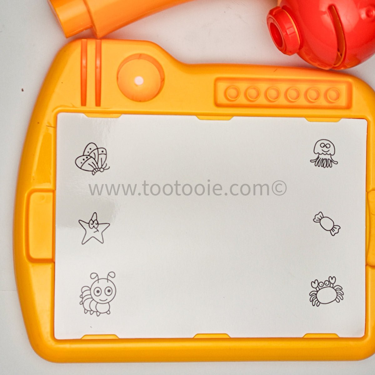 Trace and Draw Art Cartoon Giraffe Design